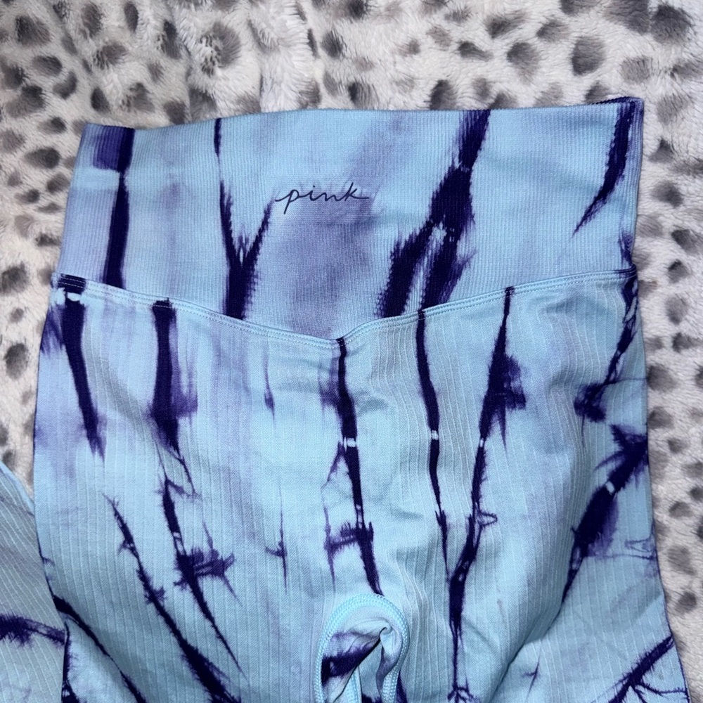 PINK Active Blue Tie-Dye Leggings